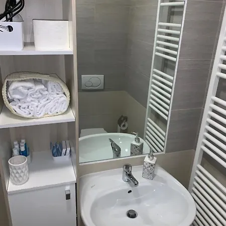 Pra Livrana Apartment *
